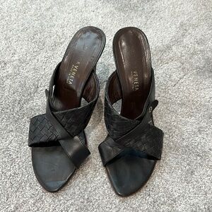 Bottega Veneta Black Leather Heeled Sandals/Mules